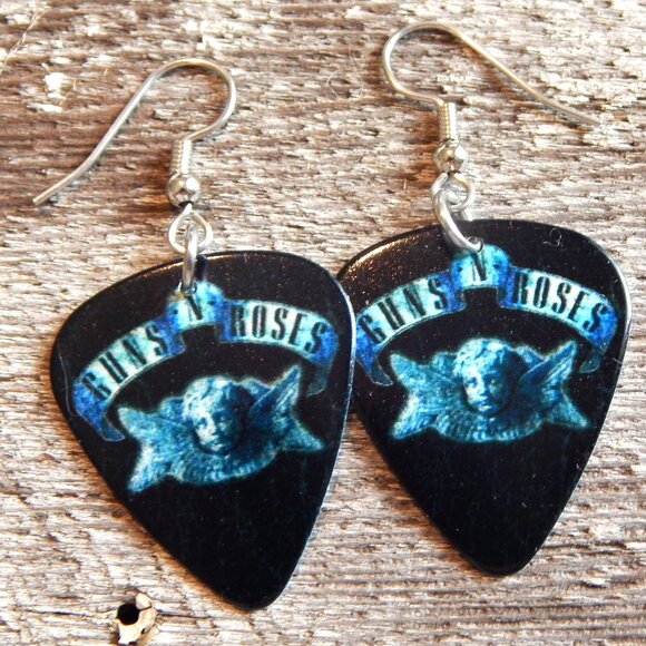 GUNS N ROSES - Guitar Pick Earrings - Picture 1 of 2